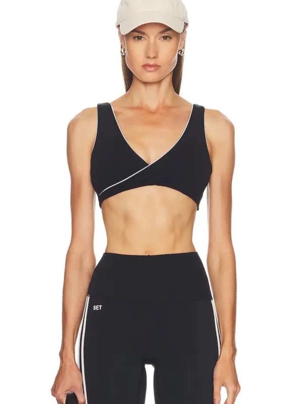 SET Active (set) both size XS